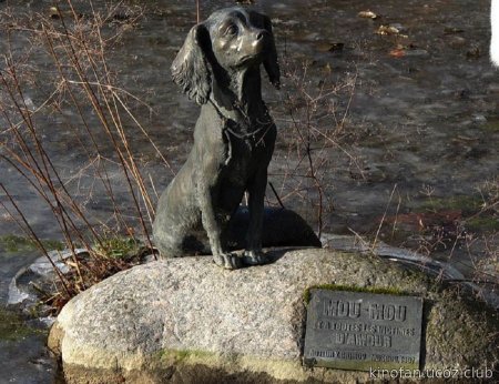 Памятники собакам ВОВ