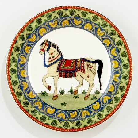 Животные орнаменты на посуде