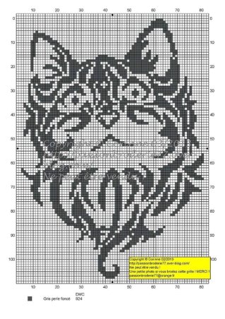 Монохромная вышивка крестом