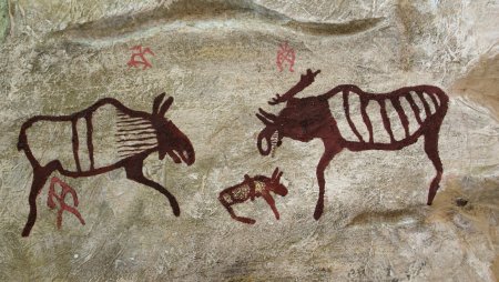 Петроглифы Ленских столбов