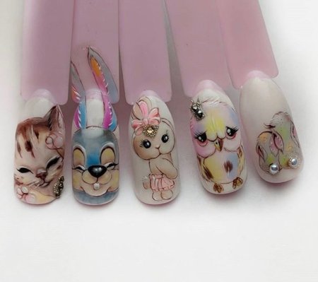 Зверюшки на ногтях