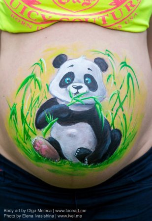 Рисунки на животе