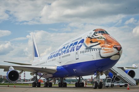 Боинг 747 Тигролет