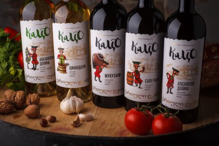 Вино Кацо Алазанская Долина красное