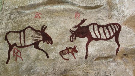 Петроглифы Ленских столбов