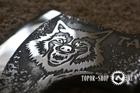 Наклейки для травления металла на топоре