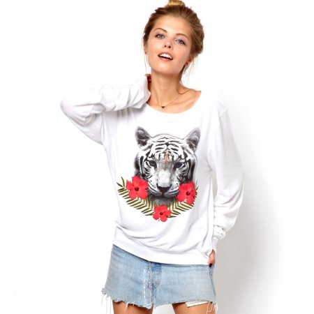 Дизайнерская толстовка девушка