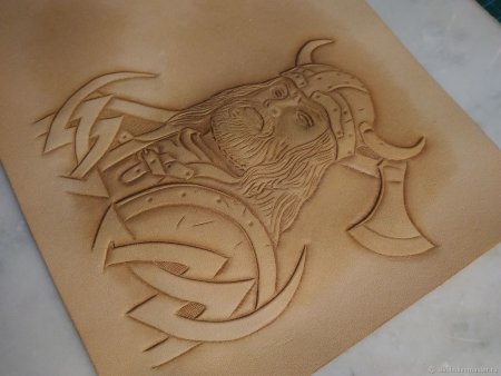 Тиснение на коже