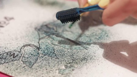 Метод набрызга в рисовании