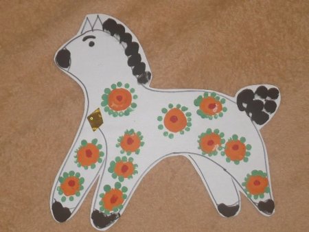 Дымковская игрушка лошадка старшая группа