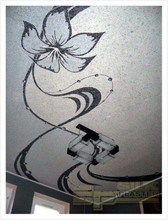 Декор стен жидкими обоями с орнаментом