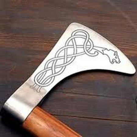 Трафарет на топор