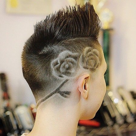 Мужские стрижки с рисунком на висках