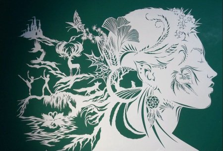 Силуэт котика в черном цвете