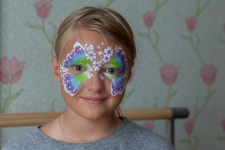 Аквагрим на бумаге