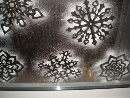 Снежинки на окна