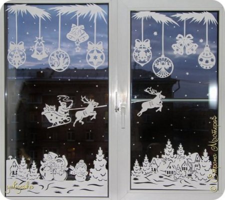 Новогодние мотивы на окна