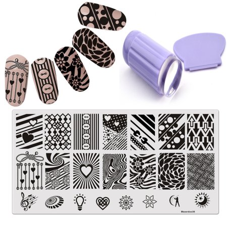 Маникюр со штампом