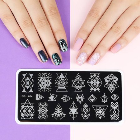 Маникюр стемпинг