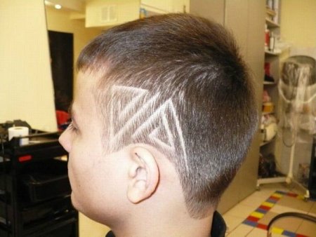 Узоры для мальчика на голове простые