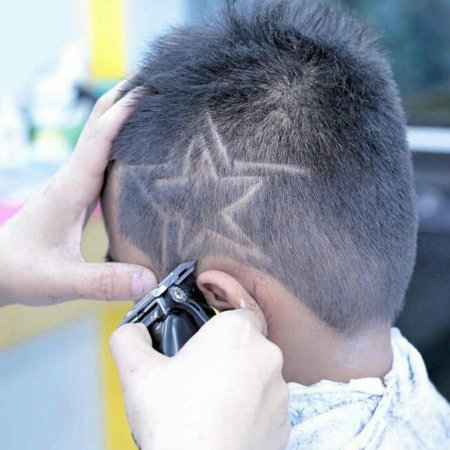 Фигурные стрижки для мальчиков