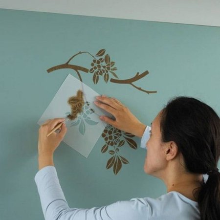 Трафаретная роспись стен