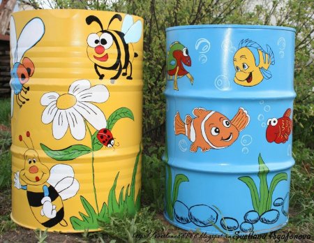 Разрисованные бочки для сада
