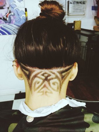Стрижка Хаир тату