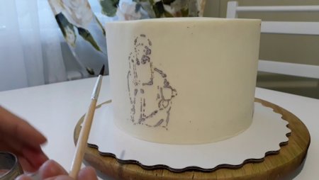 Рисовать торт