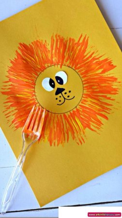 Рисование одноразовой вилкой