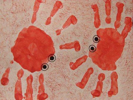 Пальчиковае рисование "рыбки в аквариуме"