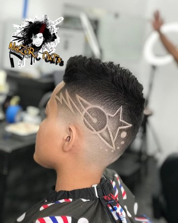 Детские стрижки с узорами