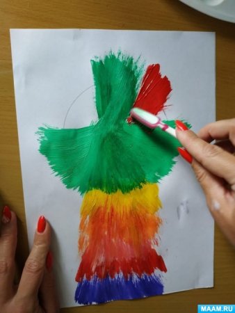 Рисование зубной щеткой для детей в детском саду