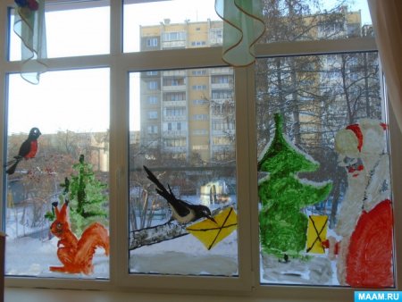 Расписные окна к новому году в детском саду