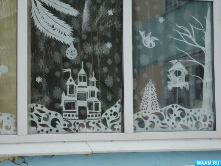 Украшение окон на новый год