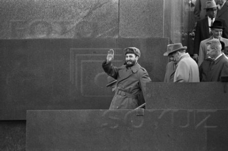 Фидель Кастро 1963 апрель 28 мавзолей