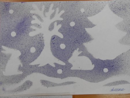 Рисование с помощью трафарета