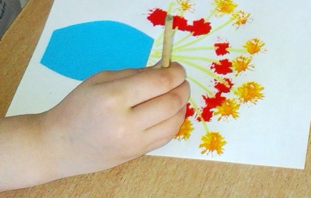 Рисование методом тычка кистью