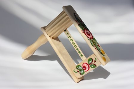 Трескотуха музыкальный инструмент