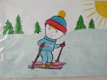 Девочка катается на лыжах