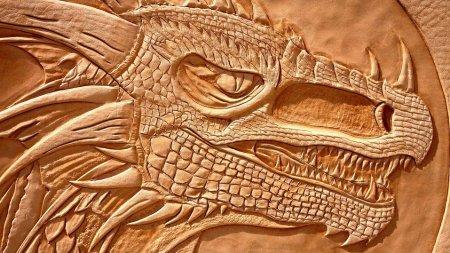 Художественная резьба кожи