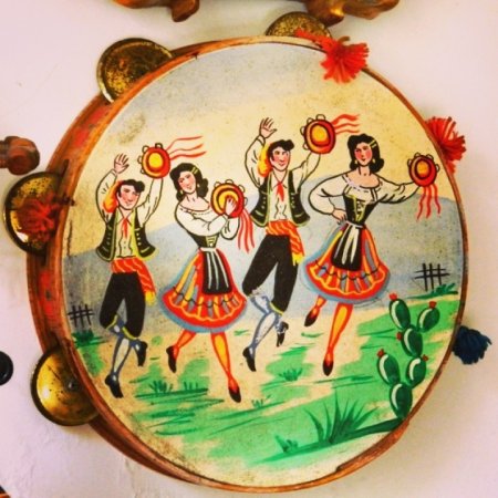 Италия Тарантелла бубны