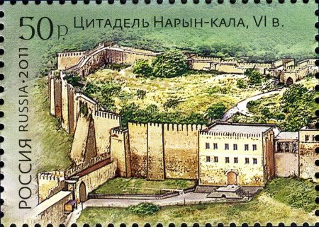 Нарисовать крепость Нарын кала