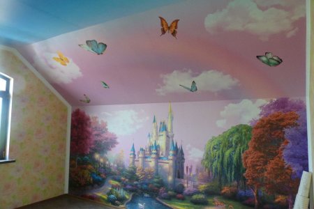Потолок с фотопечатью в детскую девочке