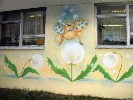 Украсить фасад детского сада