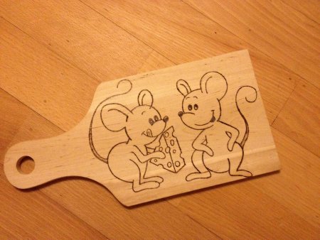 Разделочная доска с выжженным рисунком