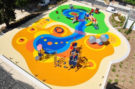 Полимерное покрытие детской площадки