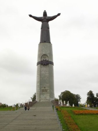 Монумент матери Чувашия