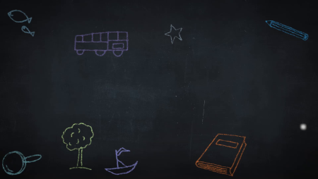 Белая доска для рисования мелом