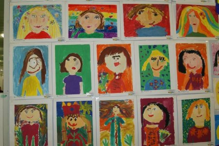 Конкурс рисунков мама